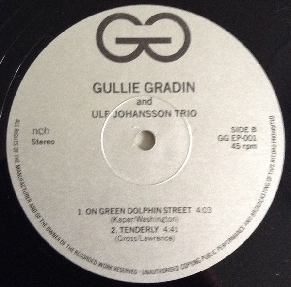 Gullie Gradin With Ulf Johansson Trio – Gullie Sings Jazz With Ulf Johansson Trio, image 4