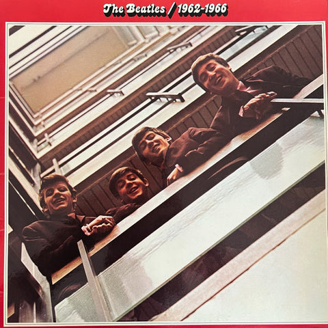 Front cover of The Beatles – 1962-1966, Apple Records, UK, 1973