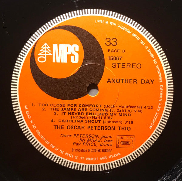 The Oscar Peterson Trio – Another Day, image 5